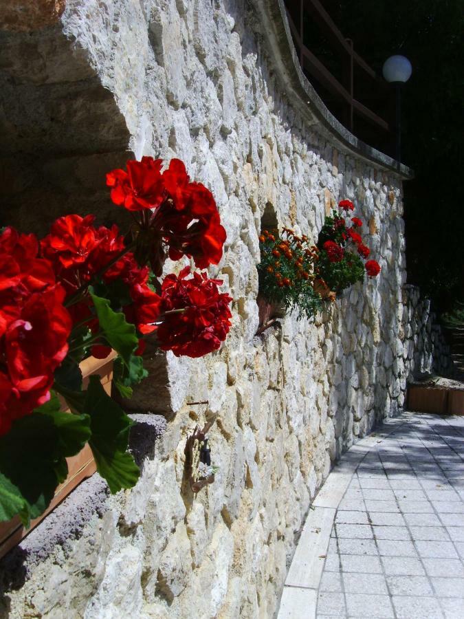 Casa Lieta Bed & Breakfast Subiaco Luaran gambar